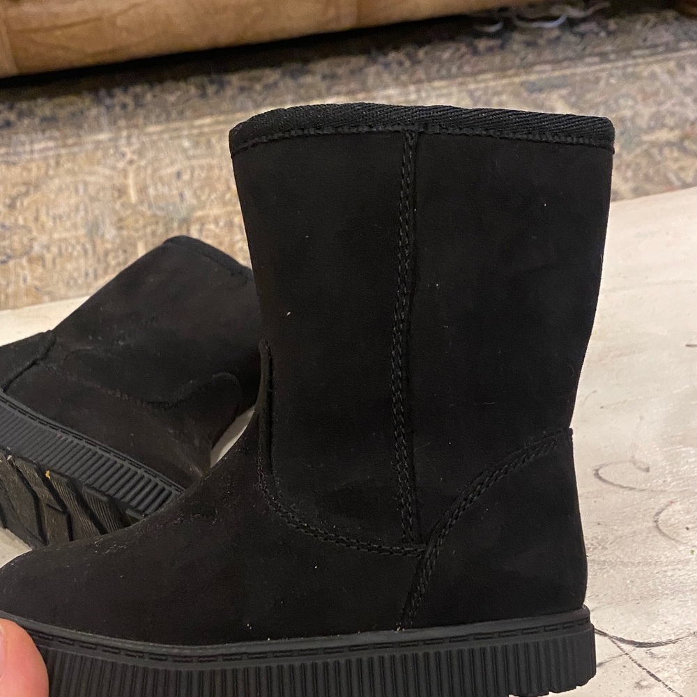 Cat & Jack Black Kids Boots